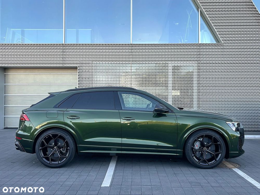 Audi RS Q8 - 18
