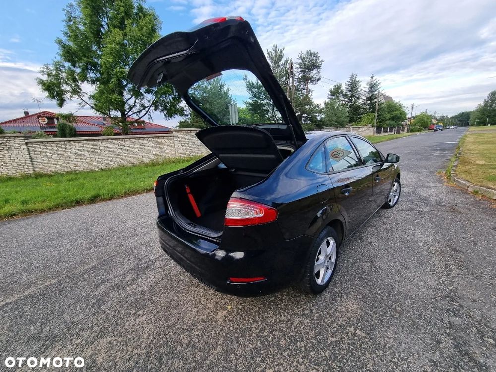 Ford Mondeo 1.6 TDCi Ambiente - 15