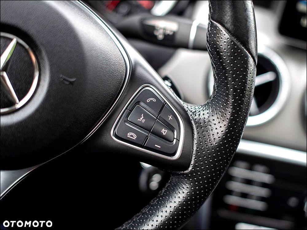 Mercedes-Benz CLA - 20