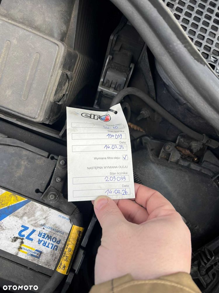 Renault Clio - 7