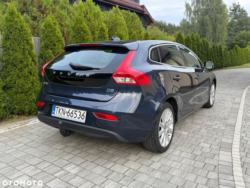 Volvo V40 D2 Momentum - 11