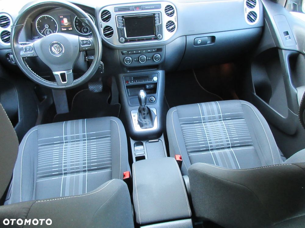 Volkswagen Tiguan 2.0 TDI SCR 4MOTION BlueMotion Technology DSG Lounge Sport & Style - 16