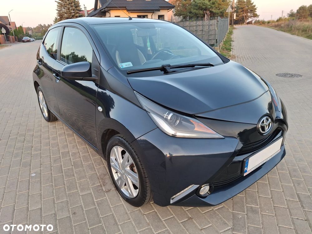 Toyota Aygo x-clusiv - 23