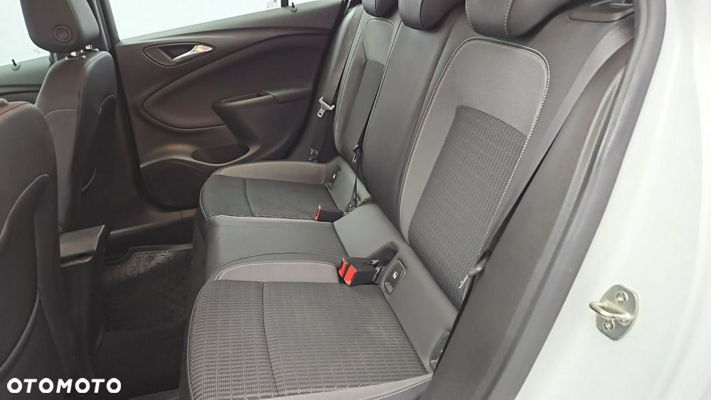 Opel Astra 1.5 CDTI Elegance S&S - 22