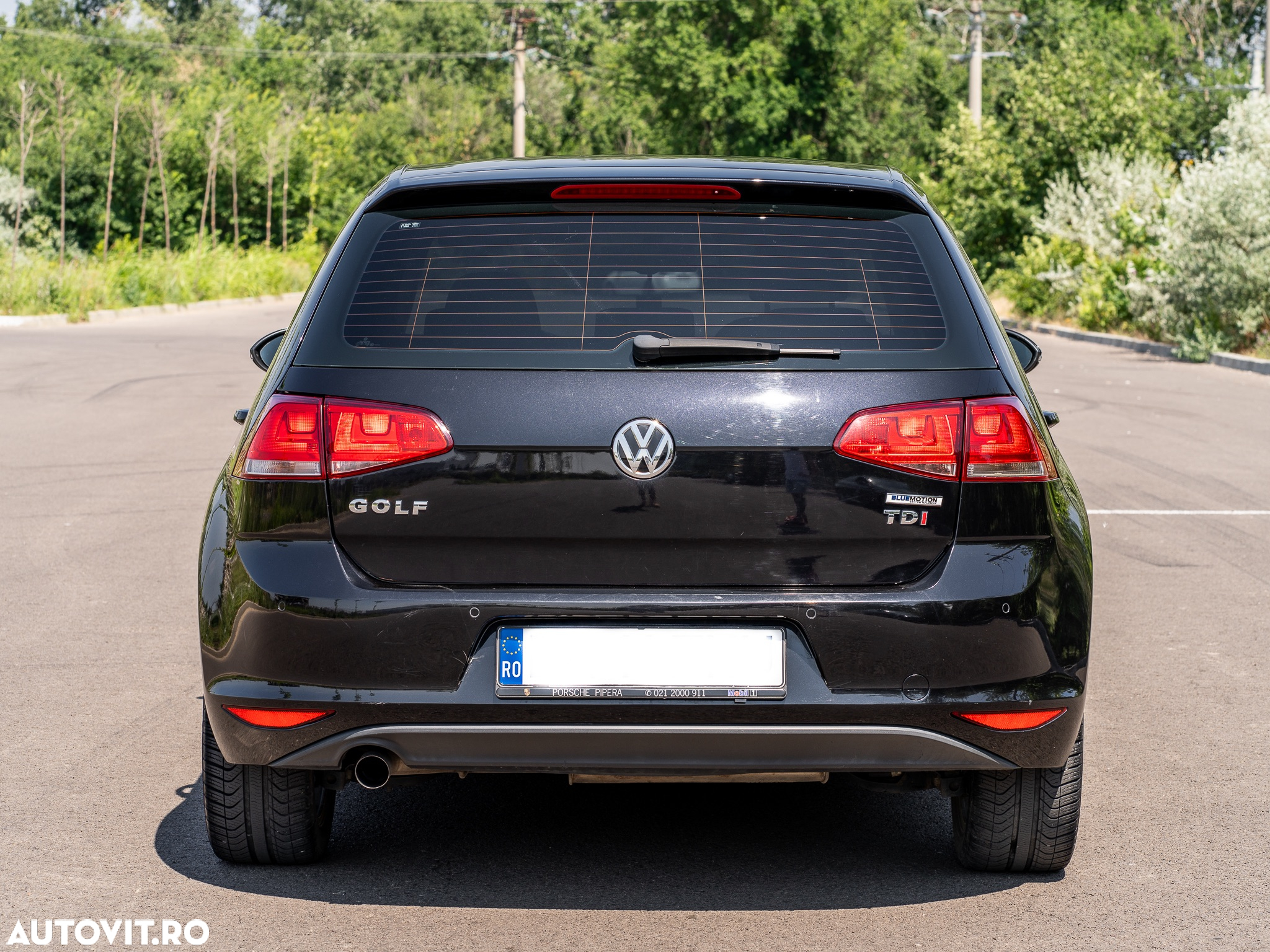 Volkswagen Golf 1.6 TDI DPF BMT DSG Comfortline - 20