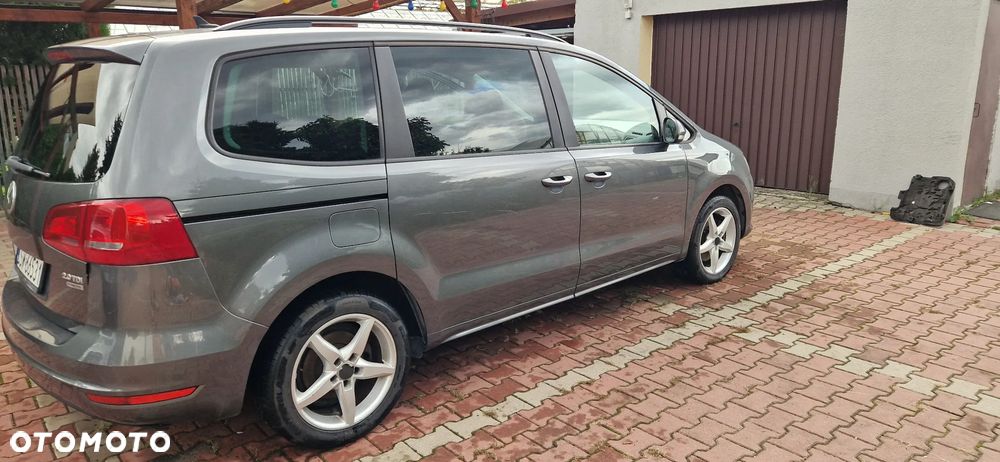Volkswagen Sharan 2.0 TDI DPF BlueMotion Trendline - 15