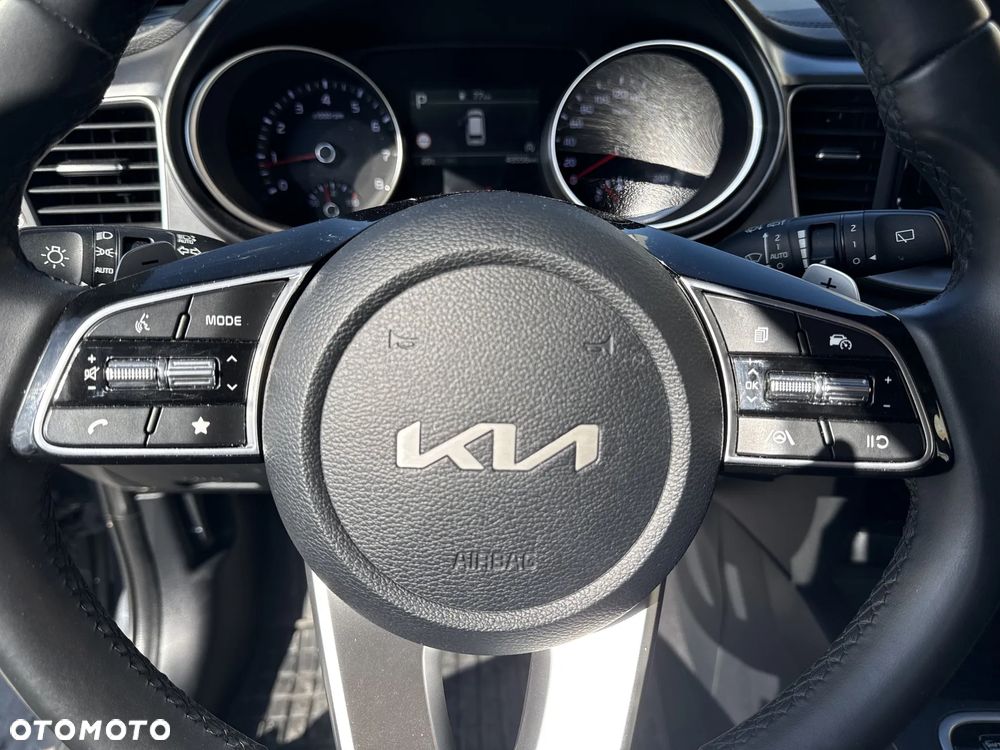 Kia Ceed 1.5 T-GDI M DCT - 21