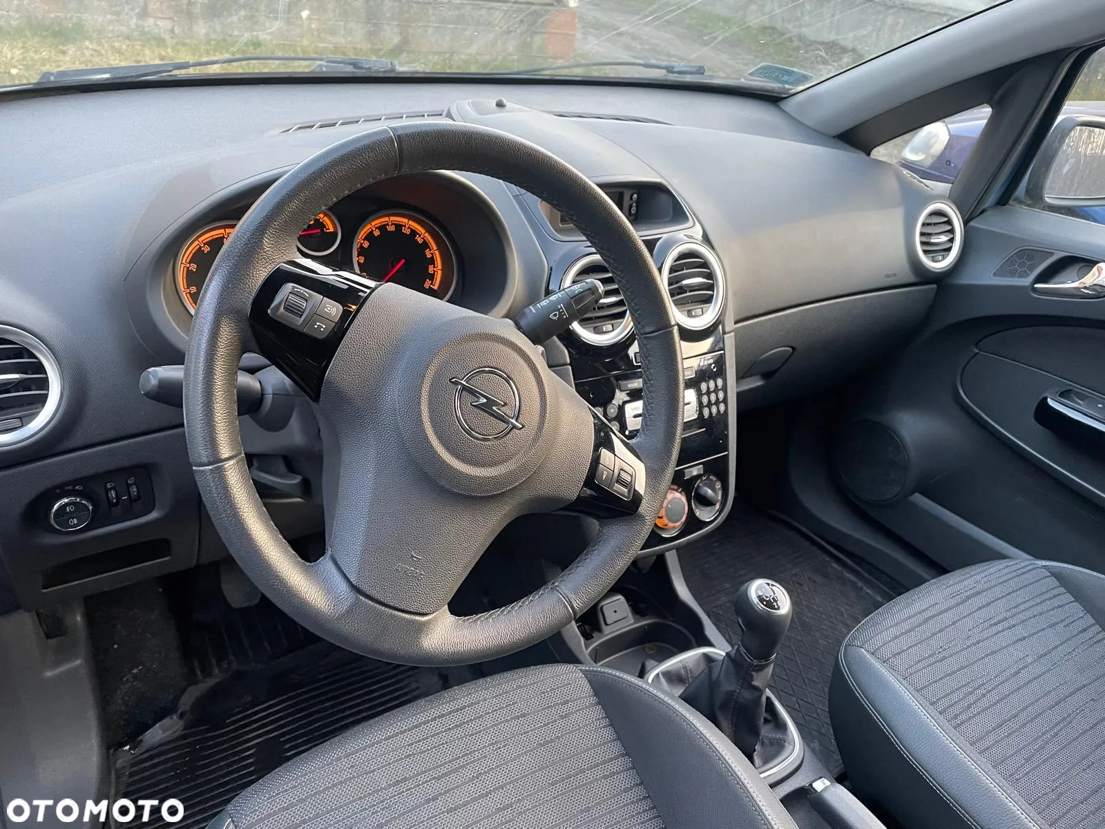 Opel Corsa 1.2 16V Graphite - 6