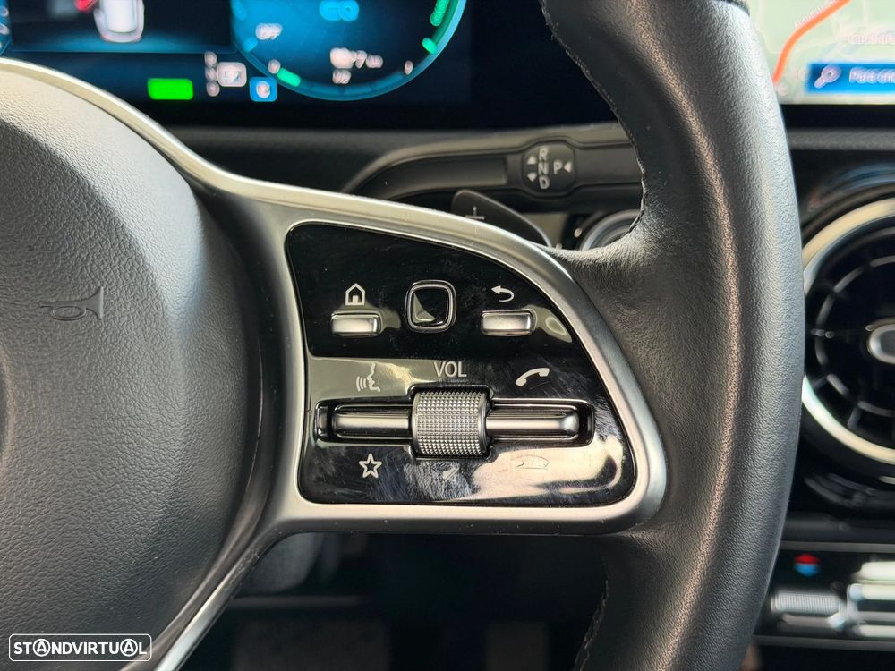 Mercedes-Benz CLA 250 e 8G-DCT Progressive - 27