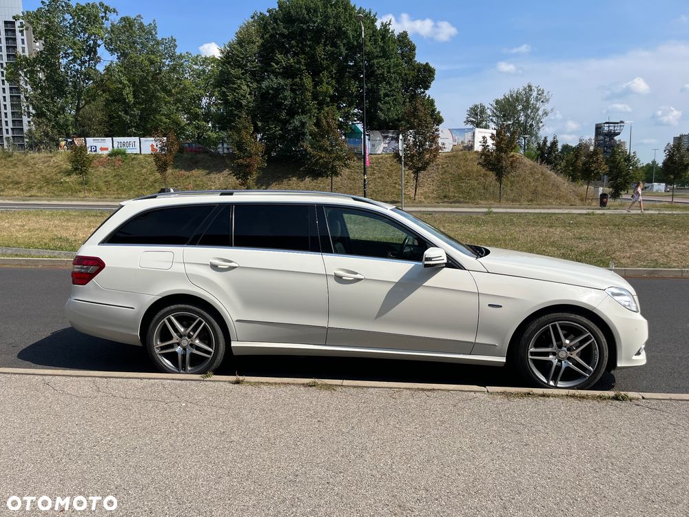 Mercedes-Benz Klasa E 350 CDI 4-Matic BlueEff Avantgarde - 4