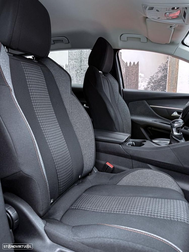 Peugeot 3008 1.5 BlueHDi Active Pack - 2