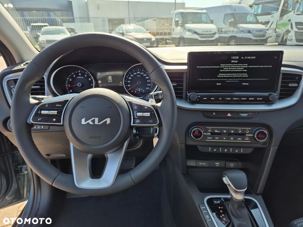 Kia XCeed 1.5 T-GDI M DCT - 13
