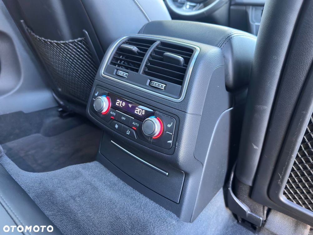 Audi A6 Avant 2.0 TDI quattro S tronic - 35