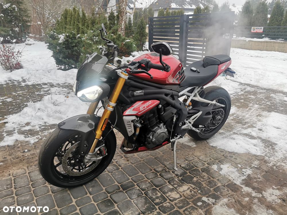Triumph Speed Triple - 1