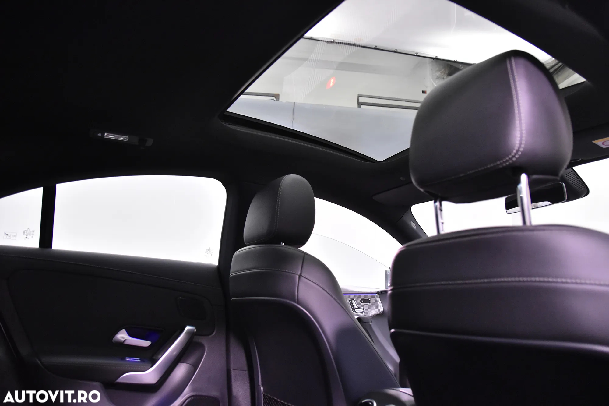 Mercedes-Benz CLA - 24