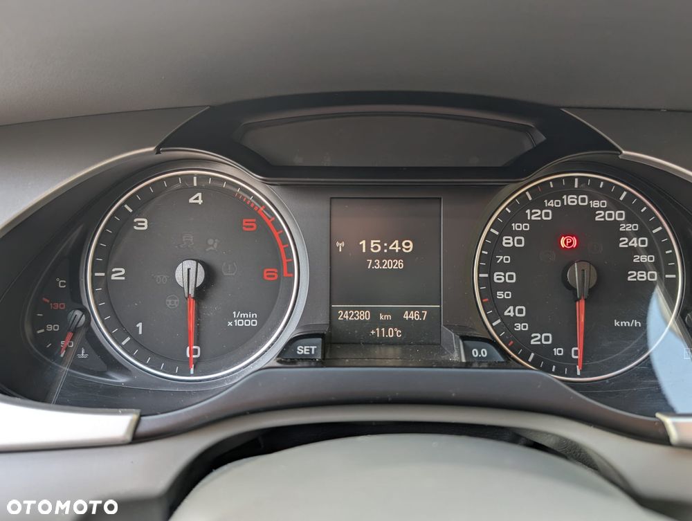 Audi A4 Limousine - 12