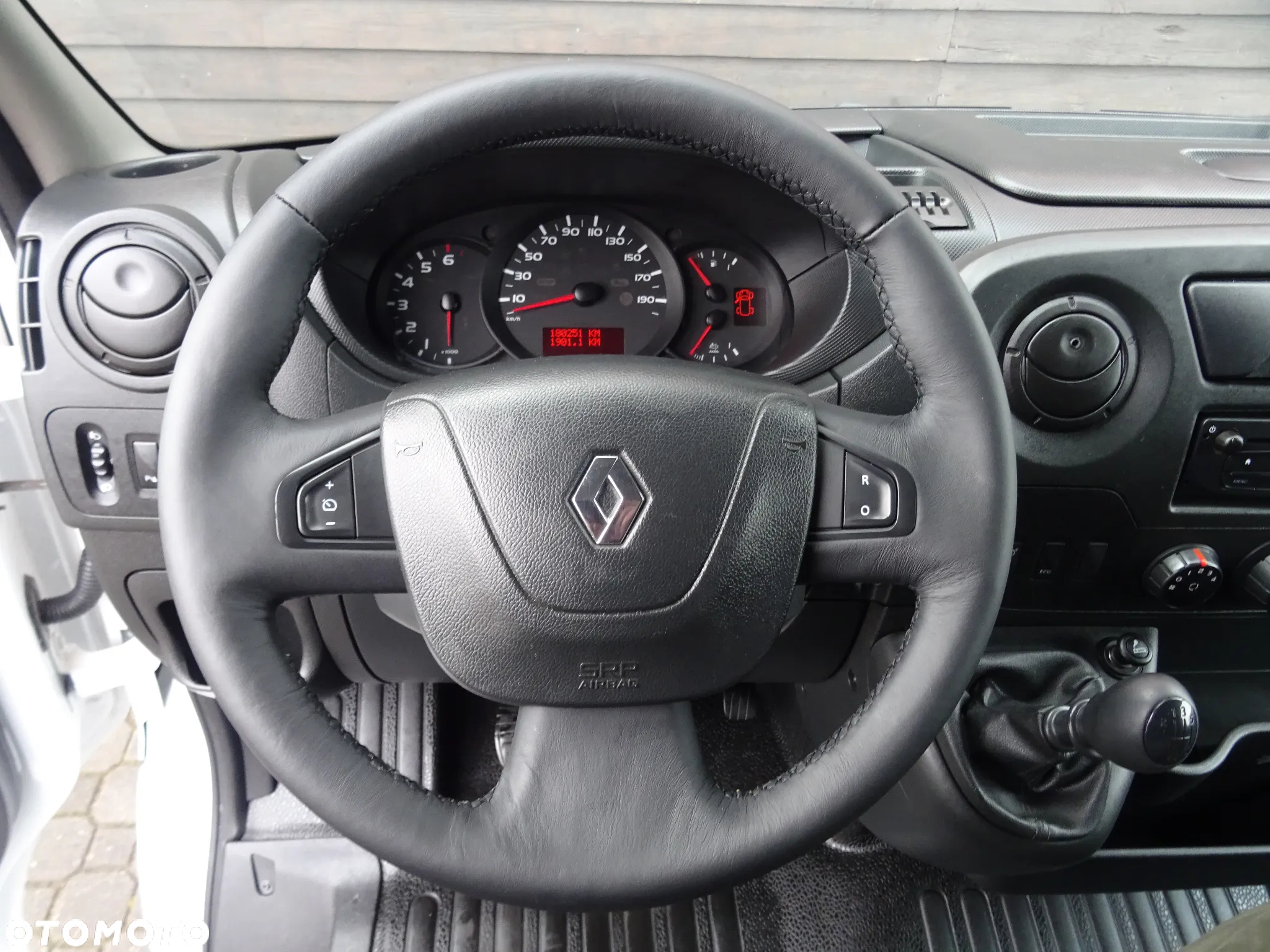 Renault MASTER - 23