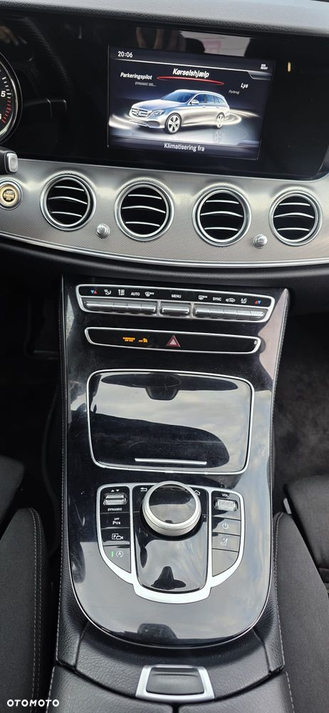 Mercedes-Benz Klasa E 220 d Business Edition 9G-TRONIC - 24