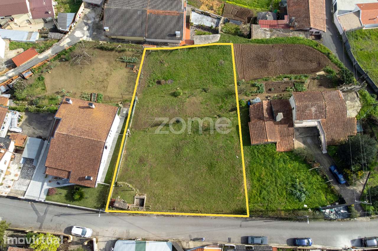 Terreno 1164m2 | Cucujães