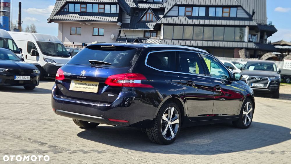Peugeot 308 1.2 PureTech Allure S&S - 5