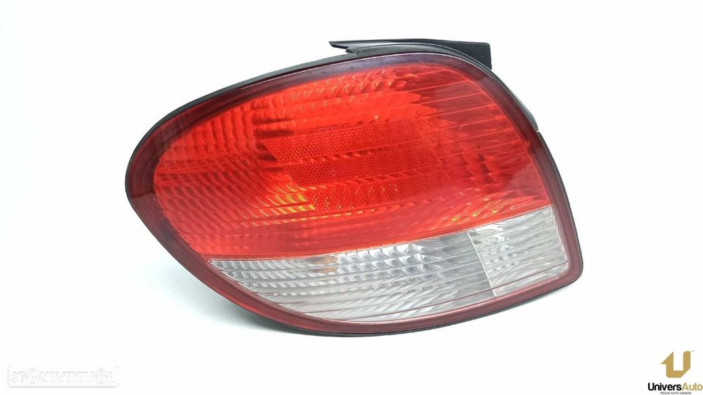FAROLIM TRASEIRO ESQUERDO HYUNDAI COUPE (RD) 1.6 FX - 1