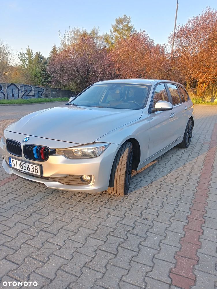 BMW Seria 3 318d - 1