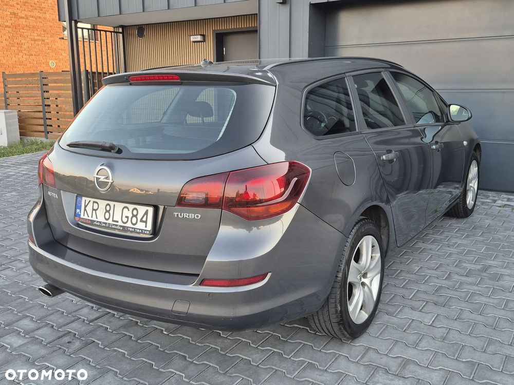 Opel Astra - 4