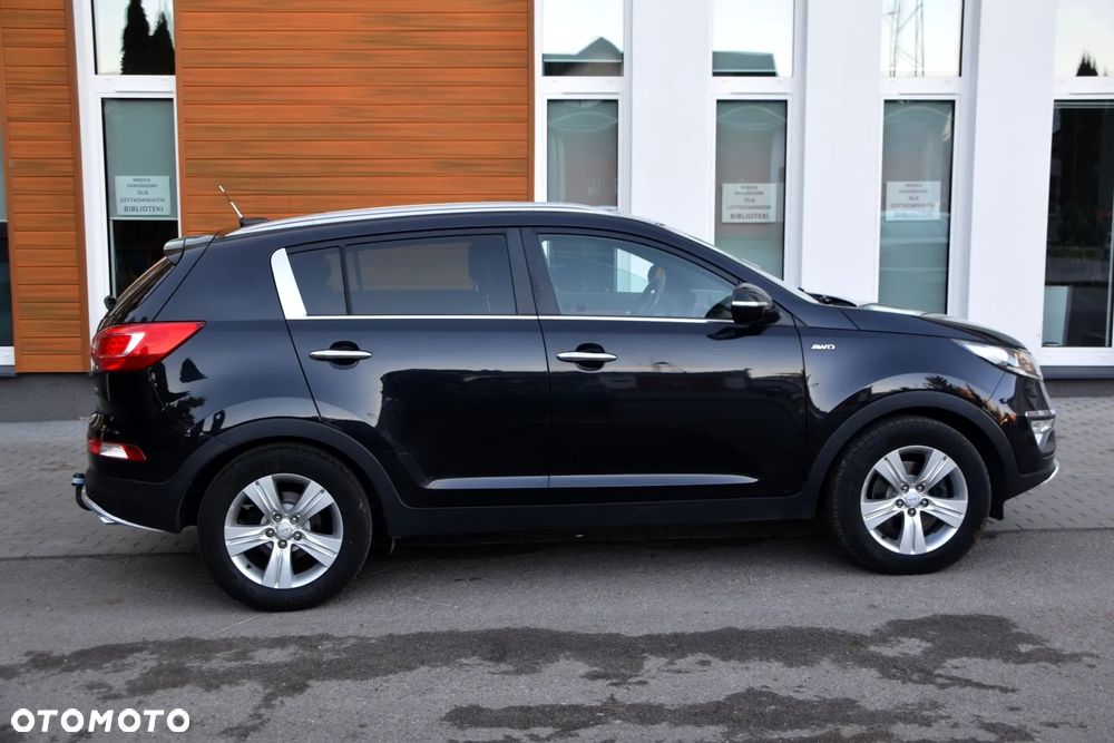 Kia Sportage 2.0 CRDI 4WD Dream-Team Edition - 8