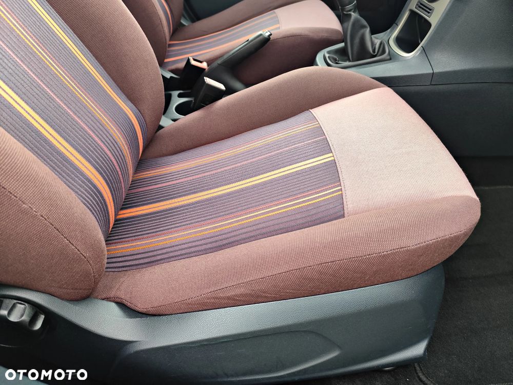 Ford Fiesta 1.25 Titanium - 34