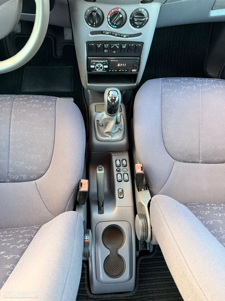 Mercedes-Benz A 170 CDi Elegance — fotografia 18