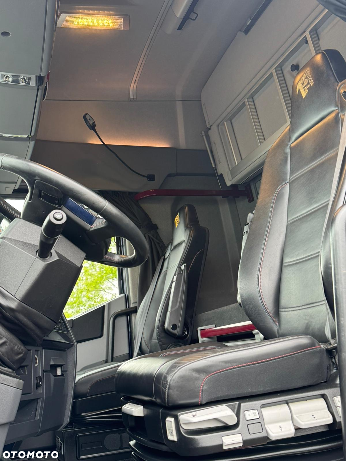 Renault T520 / Automat / Euro 6 / Retarder / Full Spoiler / Skóry / Led / z Francji - 21