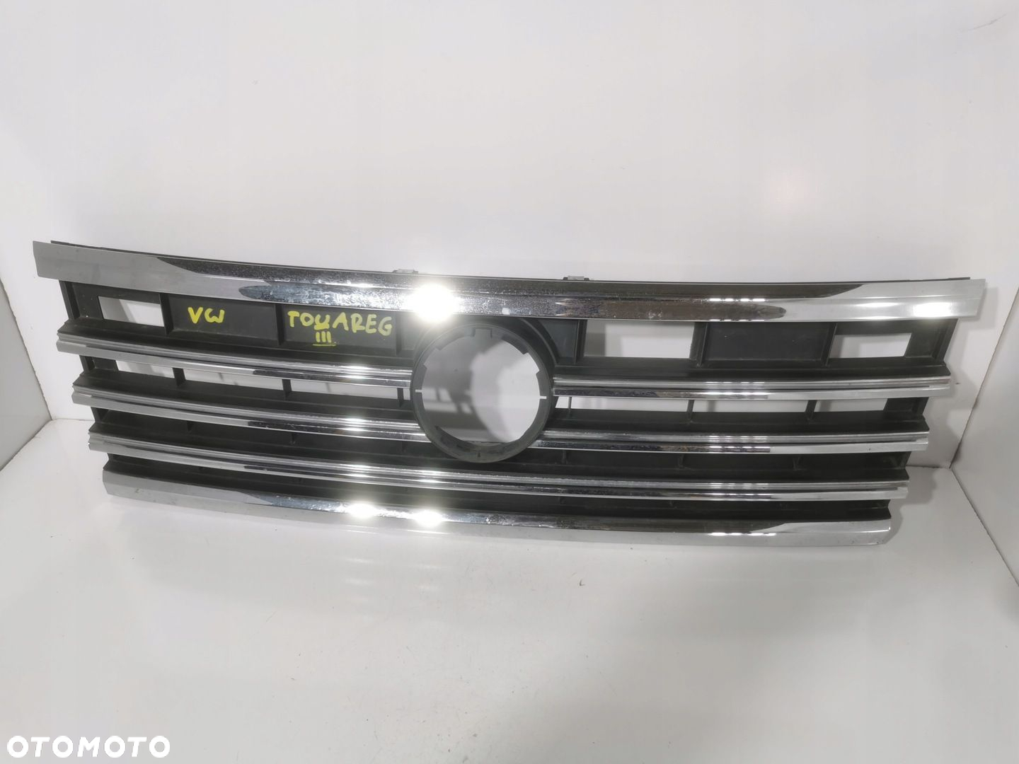 GRILL ATRAPA CHŁODNIC VW TOUAREG III - 2