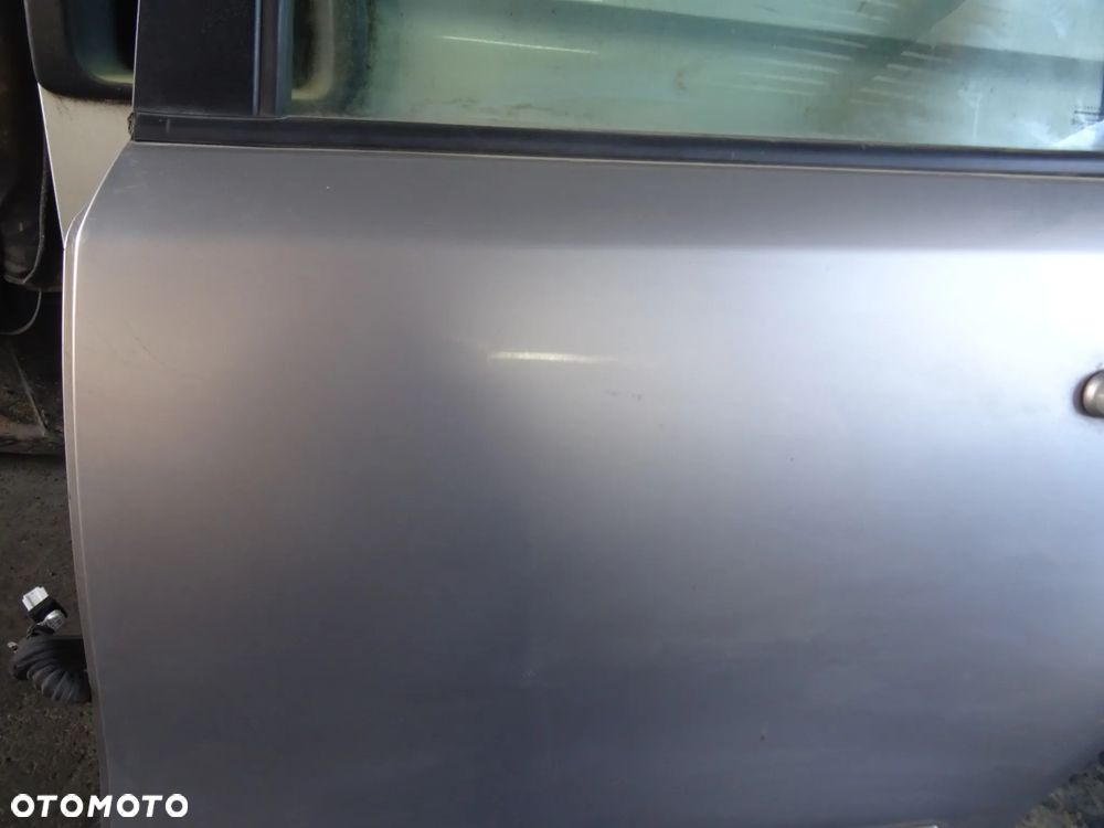 Drzwi Nissan Note Lakier(KYO G) Lewy tył - 3