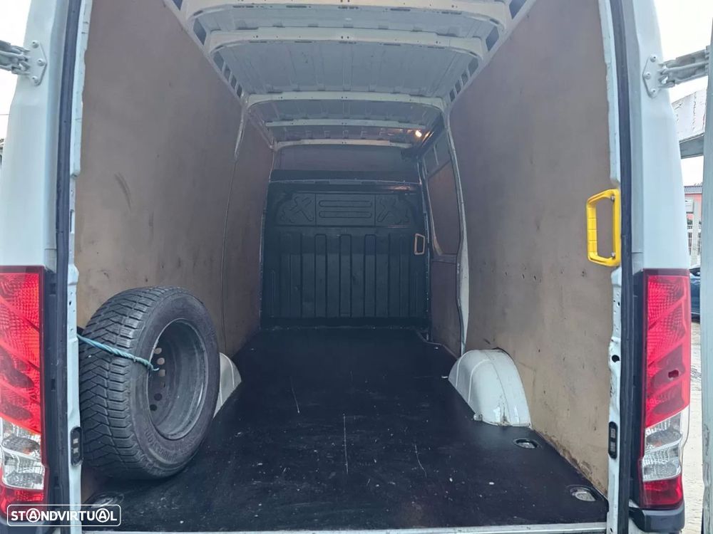 Iveco daily 35s14 - 13