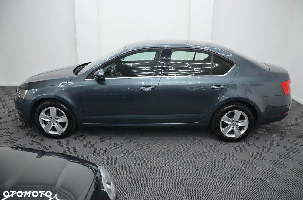 Skoda Octavia - 5