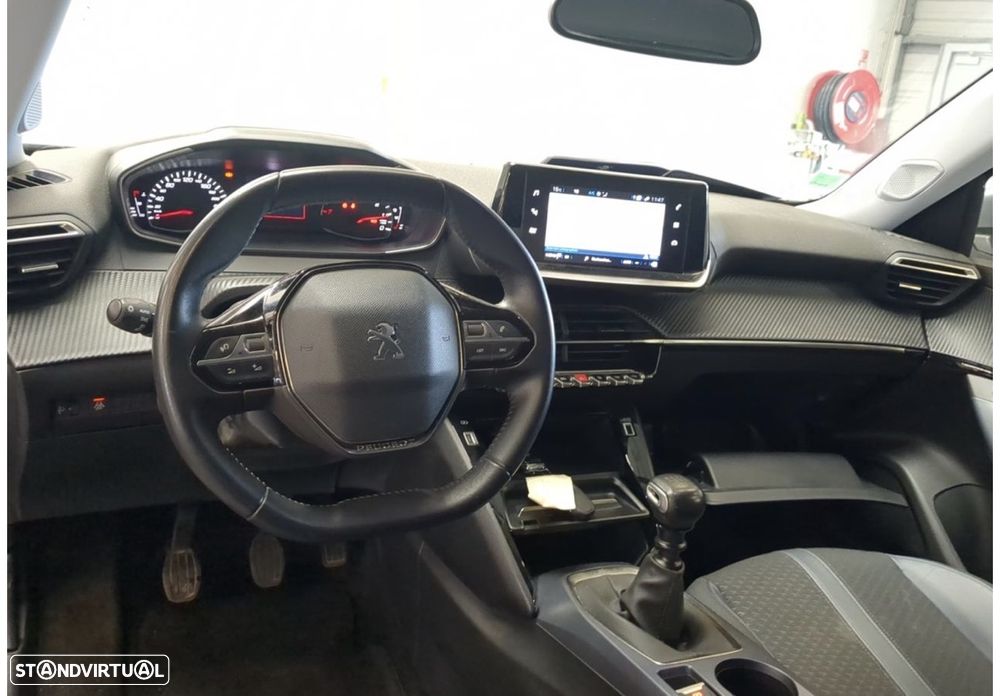 Peugeot 2008 1.2 PureTech Allure Pack - 5