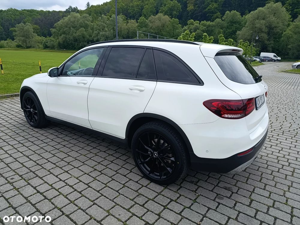 Mercedes-Benz GLC 220 d 4Matic 9G-TRONIC - 11