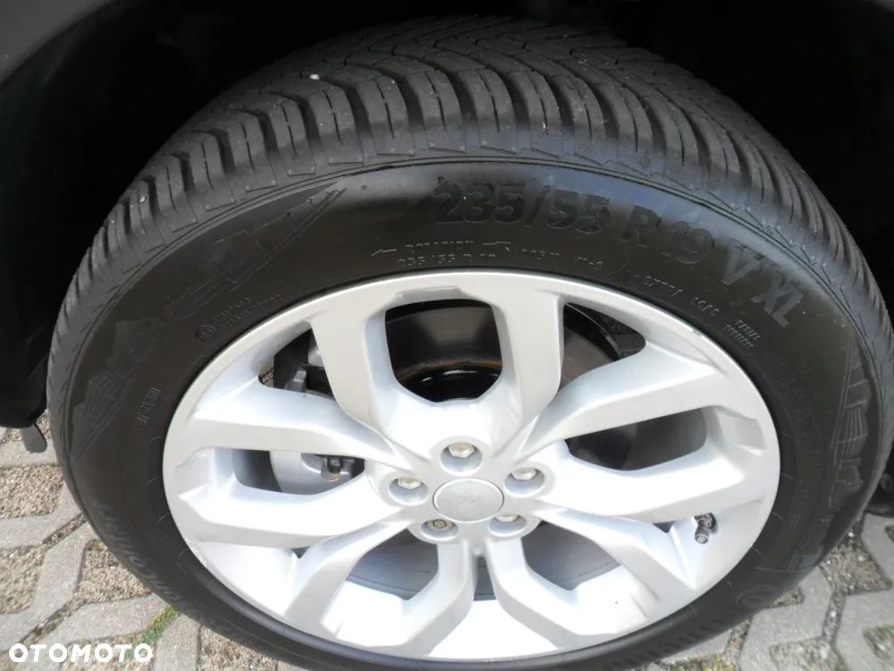 Land Rover Discovery Sport 2.0 TD4 HSE Luxury - 9