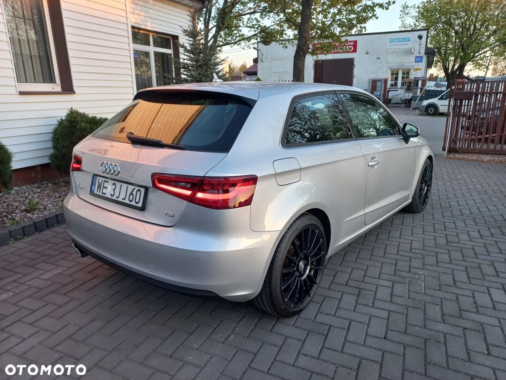 Audi A3 3-drzwiowe 2.0 TDI S tronic - 5