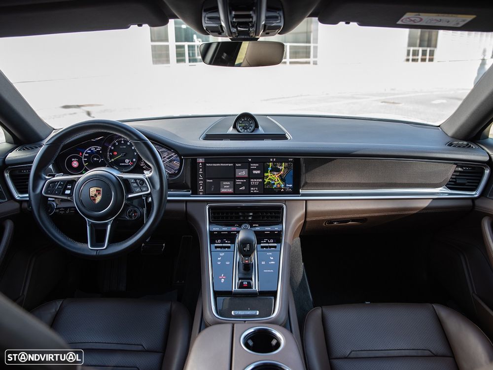 Porsche Panamera Sport Turismo 4 E-Hybrid - 5