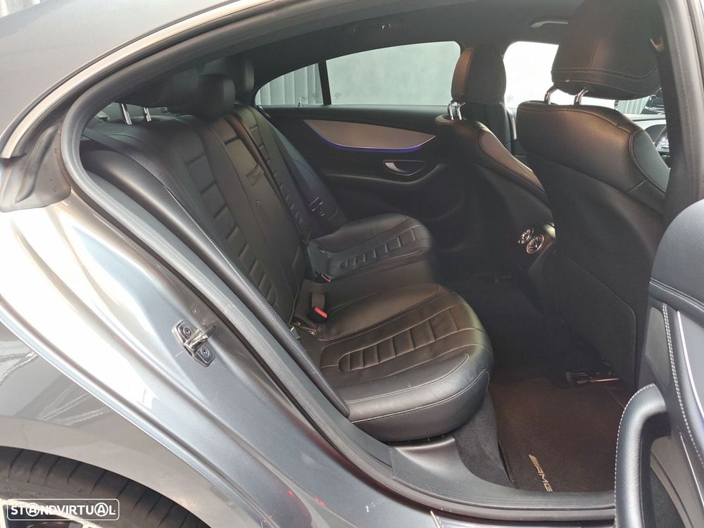 Mercedes-Benz CLS 300 d AMG Line - 23