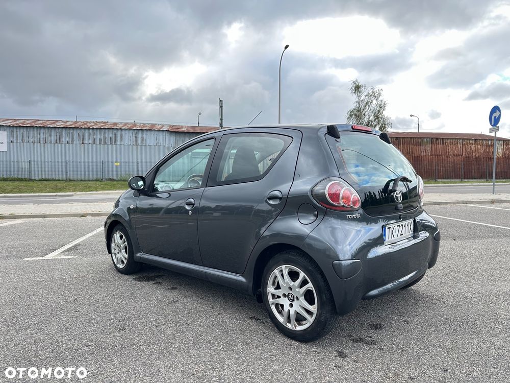 Toyota Aygo - 4