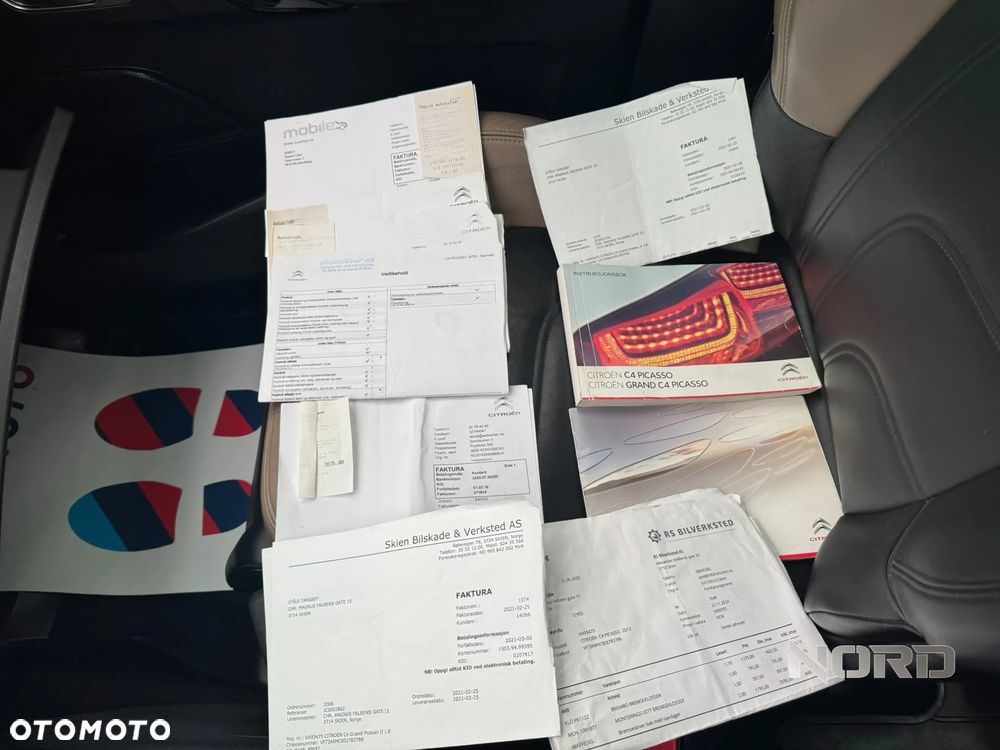 Citroën C4 Grand Picasso e-HDi 115 Exclusive - 33