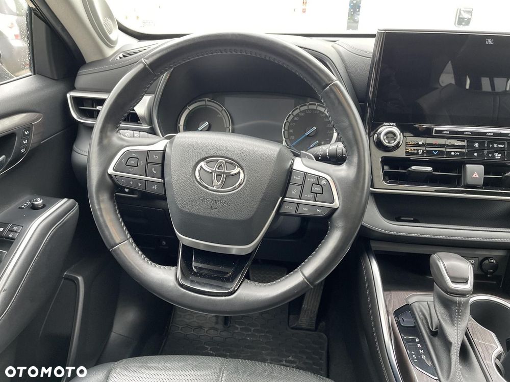 Toyota Highlander - 11