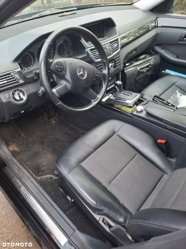 Mercedes-Benz Klasa E 220 CDI Automatik Avantgarde DPF - 10