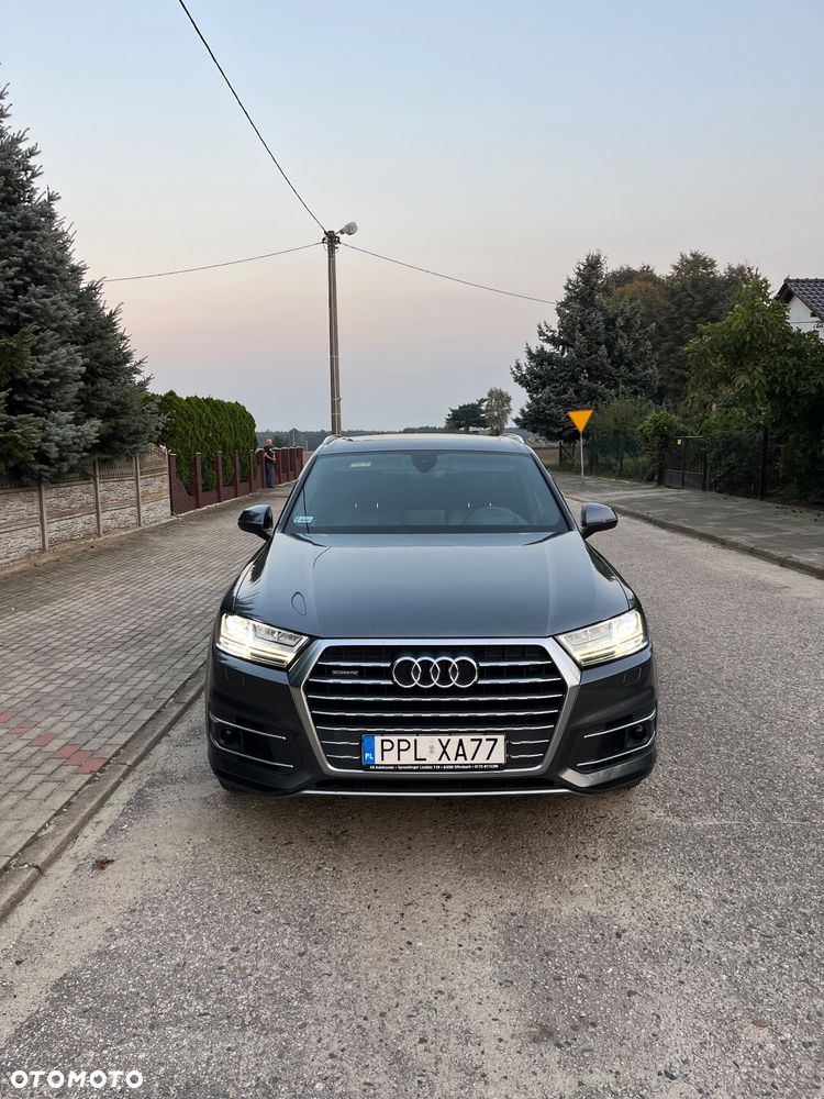Audi Q7 3.0 TDI Quattro Tiptronic - 5