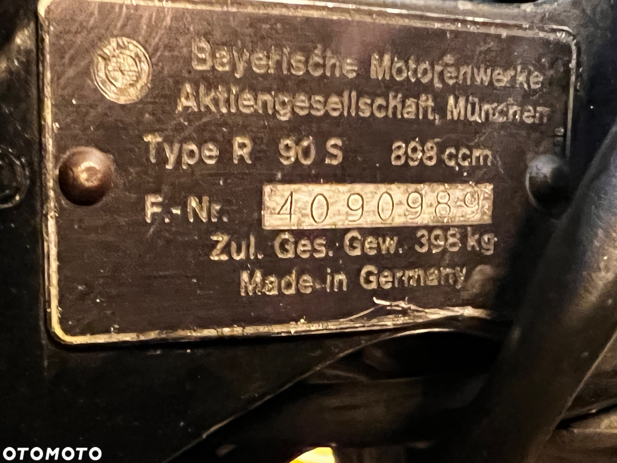 BMW R - 19
