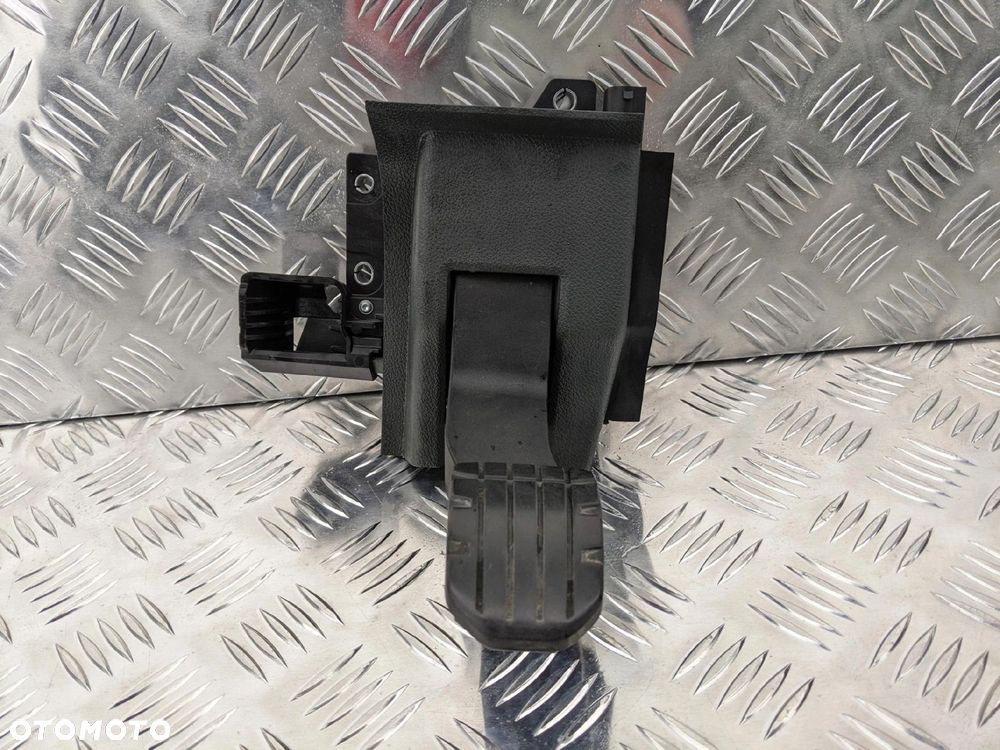 PEDAŁ GAZU PRZYSPIESZENIA SCANIA R S NTG - 2