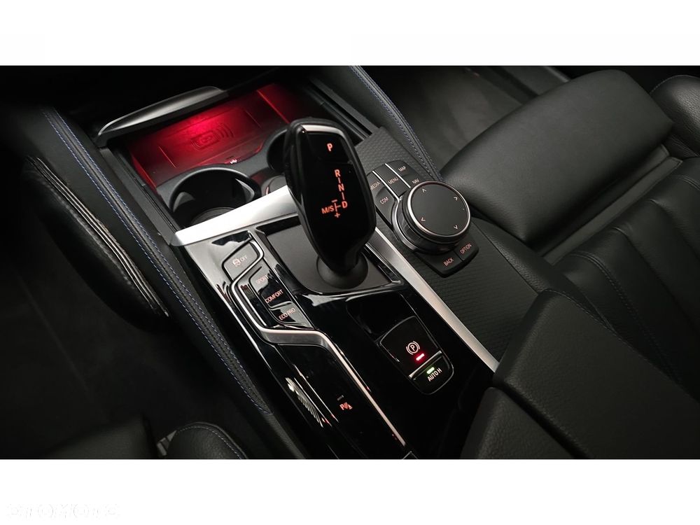 BMW Seria 5 - 22