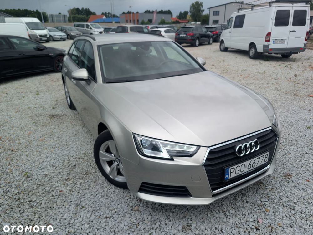 Audi A4 Avant 2.0 TDI S tronic - 11